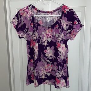Women’s St. John’s Bay Cotton Blend Flowered Top Size Medium Purple